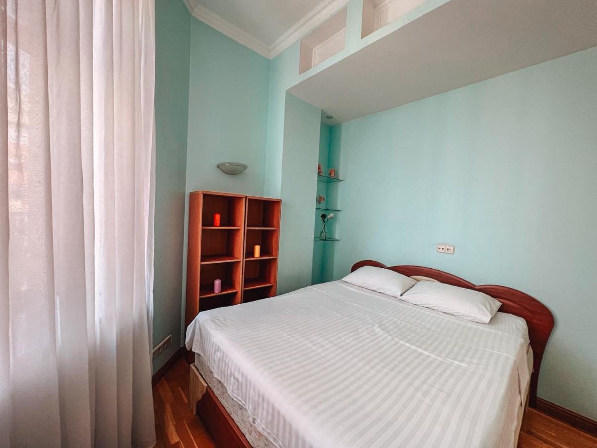 Apartments Rentals Ukraine On Kreshchatik Kiev Dış mekan fotoğraf