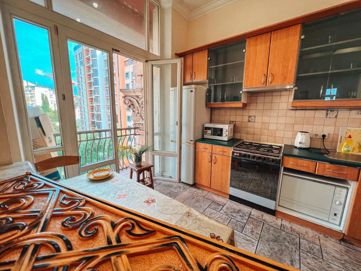 Apartments Rentals Ukraine On Kreshchatik Kiev Dış mekan fotoğraf