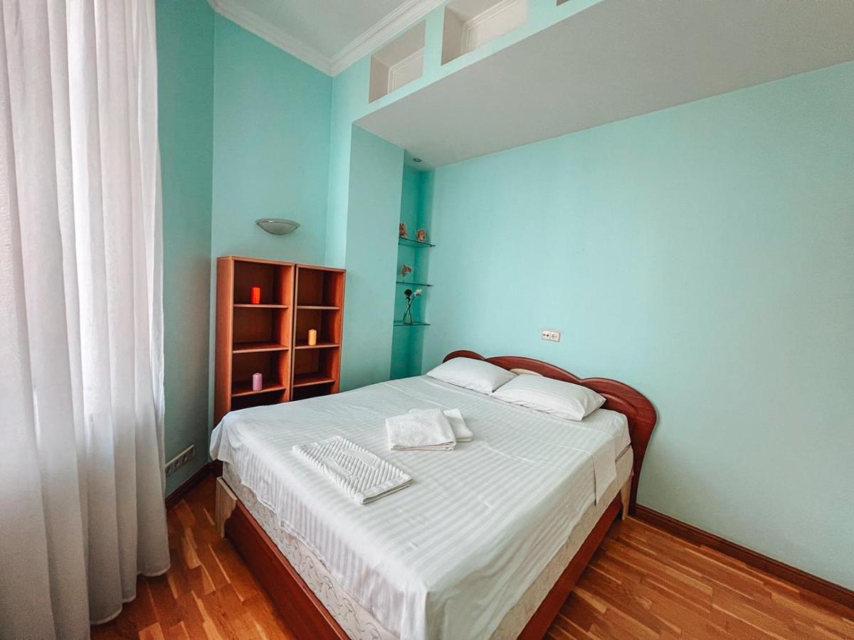 Apartments Rentals Ukraine On Kreshchatik Kiev Dış mekan fotoğraf