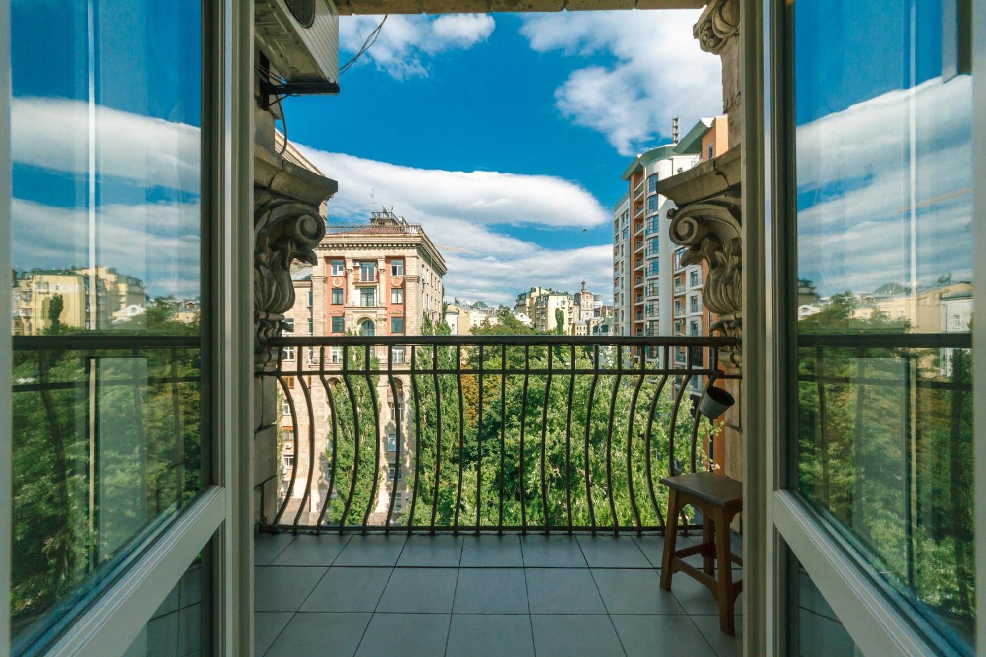 Apartments Rentals Ukraine On Kreshchatik Kiev Dış mekan fotoğraf
