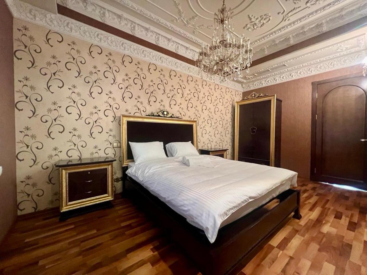 Apartments Rentals Ukraine On Kreshchatik Kiev Dış mekan fotoğraf