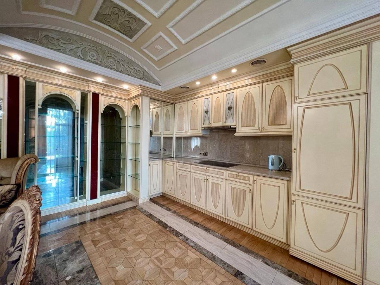 Apartments Rentals Ukraine On Kreshchatik Kiev Dış mekan fotoğraf