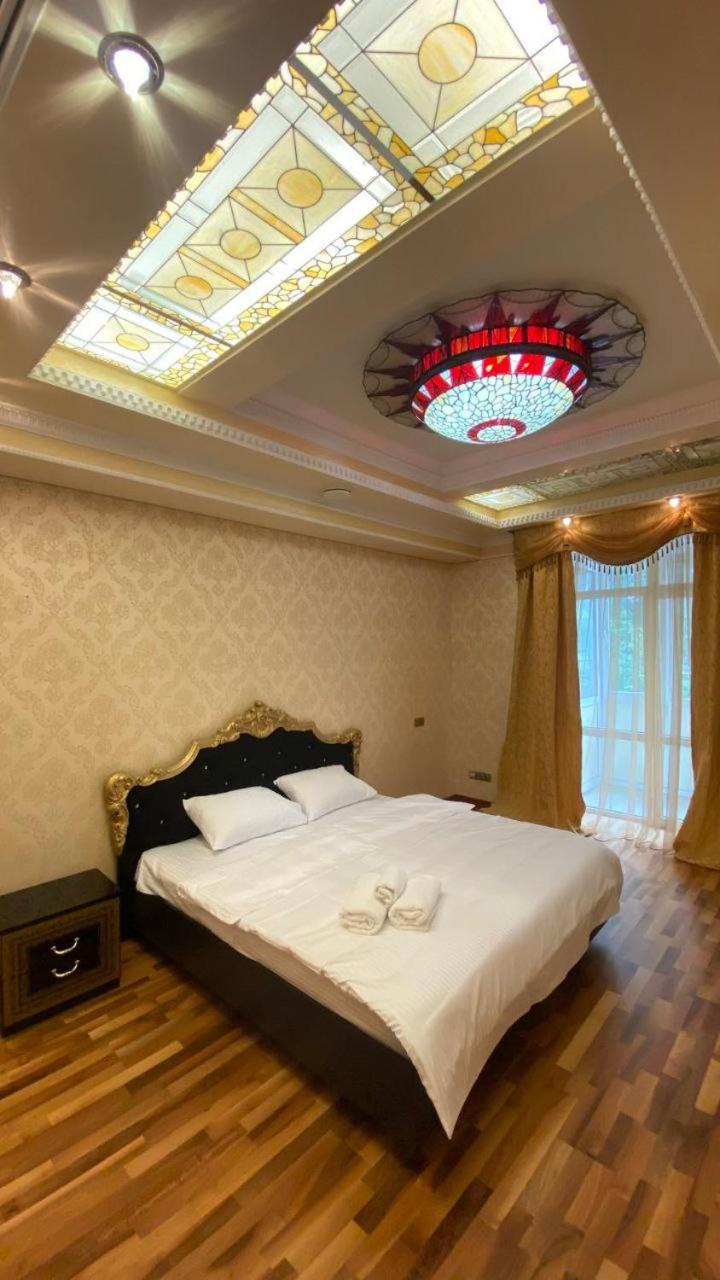 Apartments Rentals Ukraine On Kreshchatik Kiev Dış mekan fotoğraf